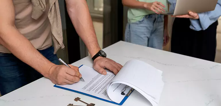 Advantages of Using Assignment of Contract in Real Estate in Minnesota, MN